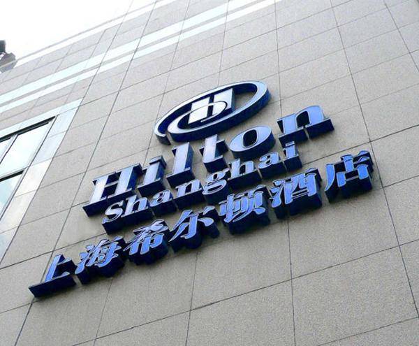 樓頂廣告發光字